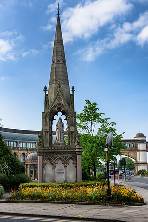 Queen Victoria statue – Harrogate, UK