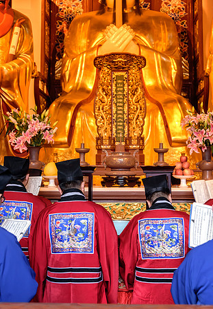 Chinese monks